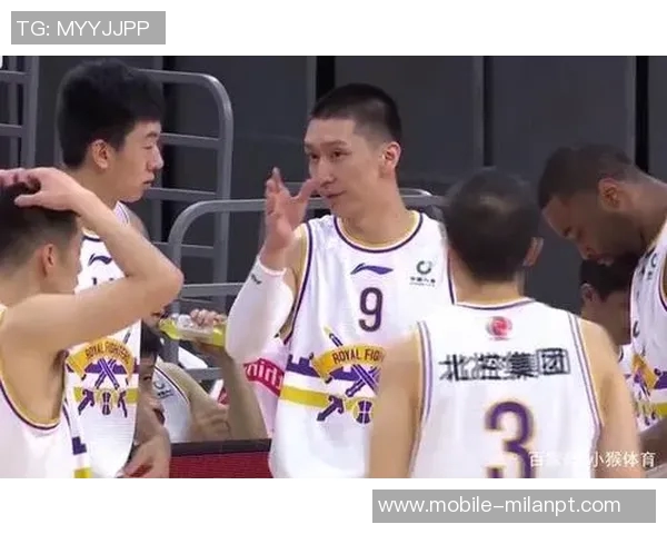 2026年3月份新闻杭州篮球队配合问题引发热议球迷与专家各抒己见探讨战术调整必要性